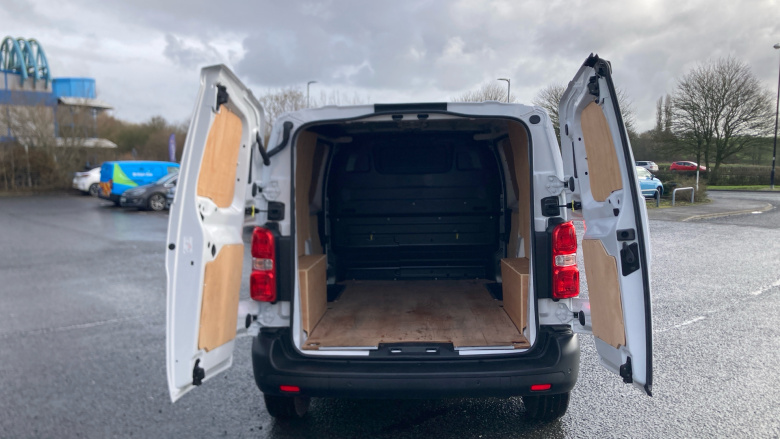 Vauxhall Vivaro L1 Diesel 1.5 Turbo D 120 Prime H1 Van